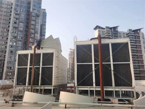 逆流式冷卻塔的填料更換步驟,逆流式冷卻塔工作原理