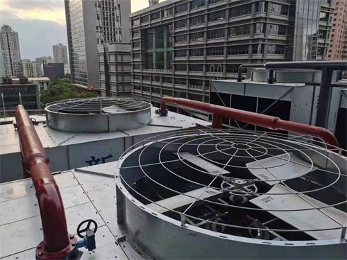 方形逆流式冷卻塔的構(gòu)成結(jié)構(gòu)如何？(河南方形逆流式玻