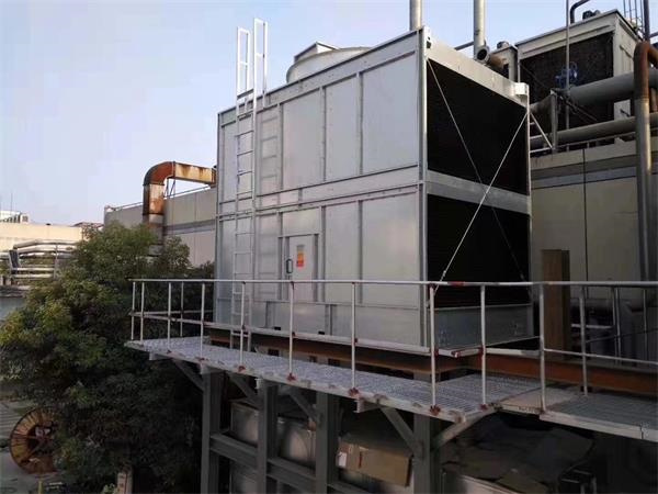 如何選擇高效的閉式冷卻塔？(閉式冷卻塔設(shè)計(jì)注意事項(xiàng))